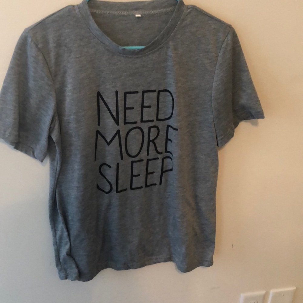 Gray T